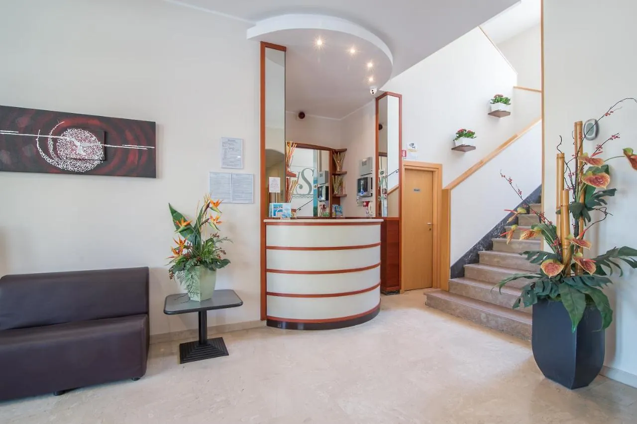 Residence Saturnia Riccione 3*,