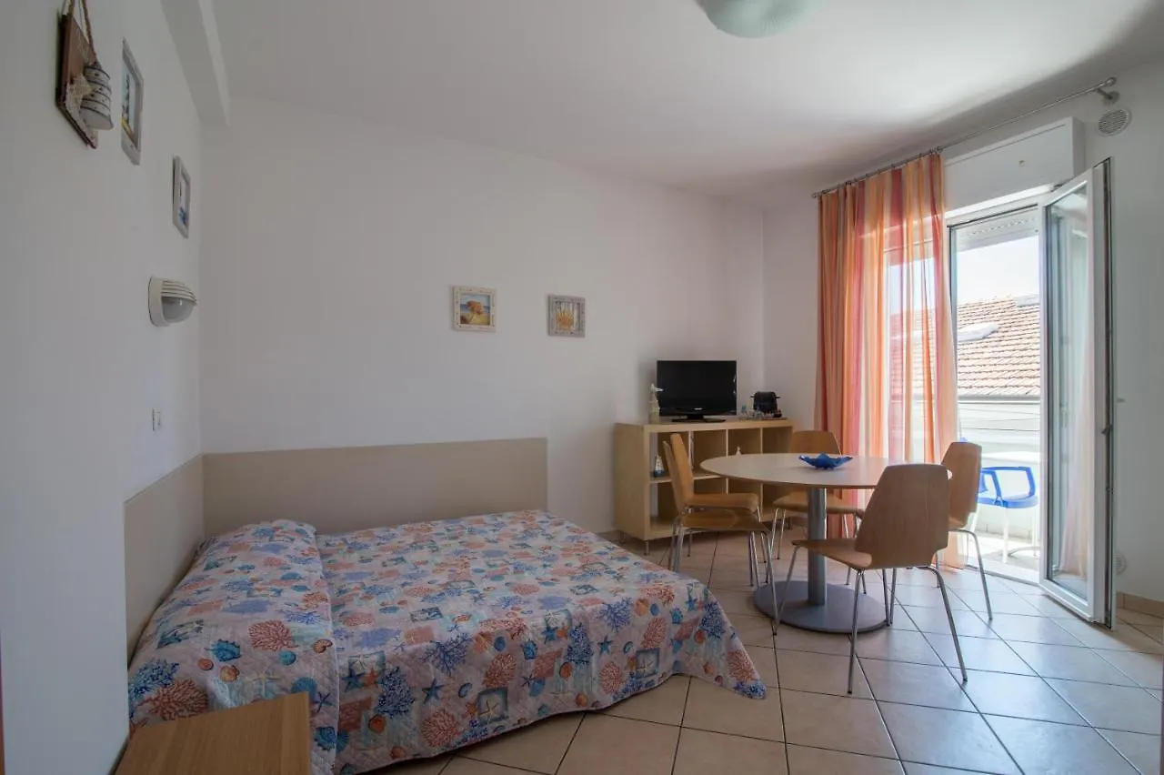 Residence Saturnia Riccione Italien