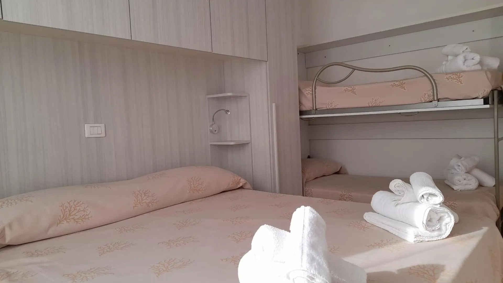 Residence Saturnia Riccione 3*,  Italien